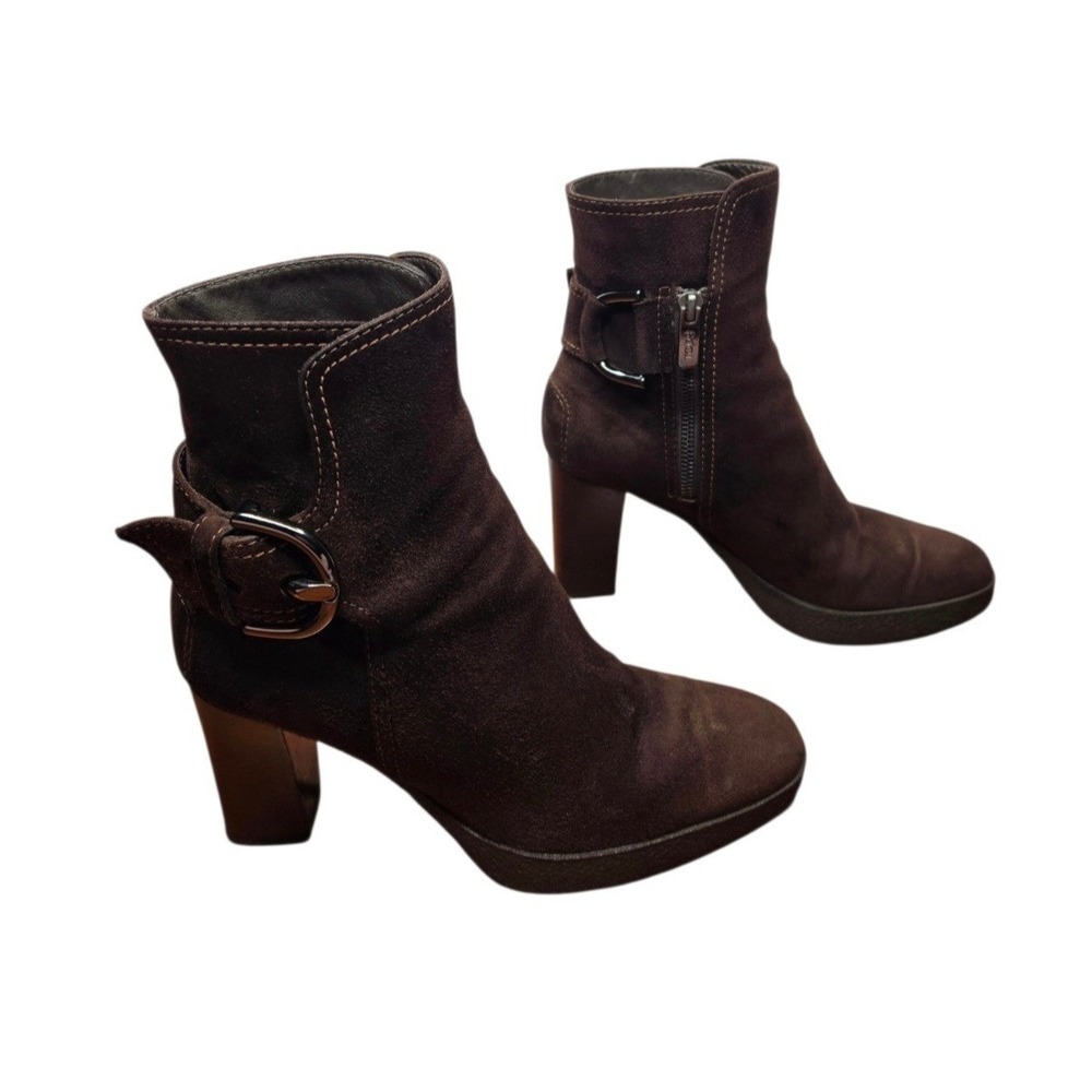 Tod's Brown Suede Buckle Detail Ankle Boots 38 Block Heel Platform Luxe Italy